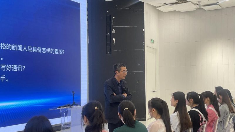 会议摄影背景板布置效果图为何总与实际效果差很多